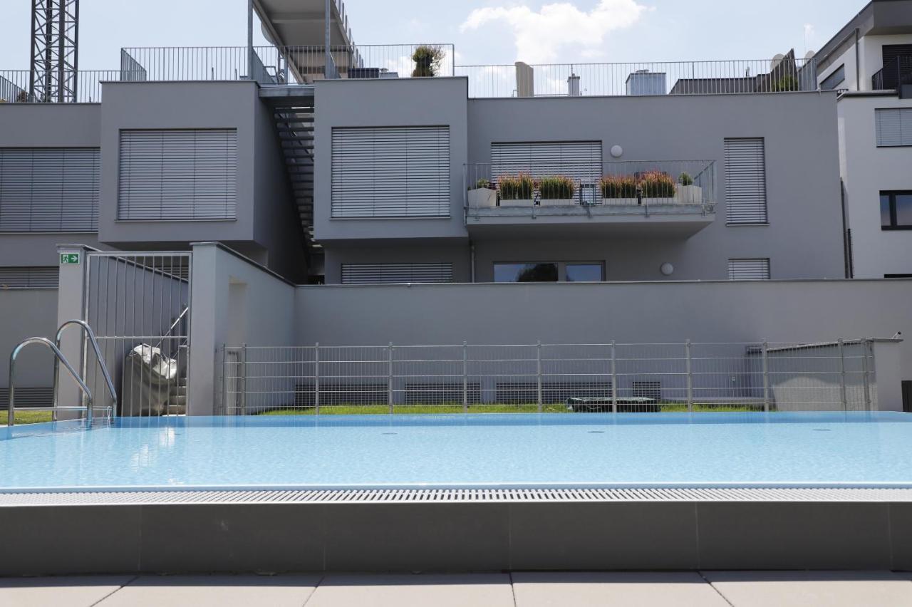 Balcony/Pool/Free Parking Garage Studio ウィーン エクステリア 写真
